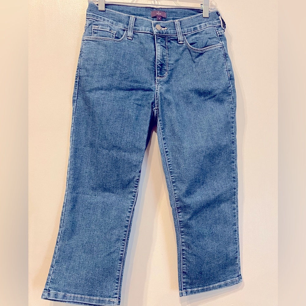 NYDJ Embroidered Pockets Light Blue Crop Jeans Sz 4